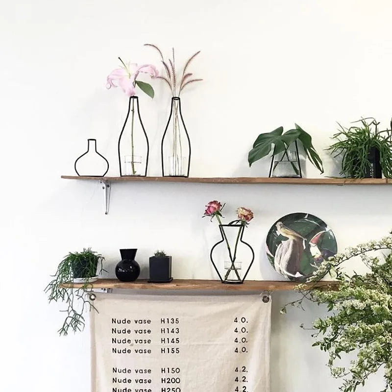 Retro Iron Wire Flower Vase – Stylish Metal Plant Holder in Nordic Style for Home and Garden Decorations 🌼