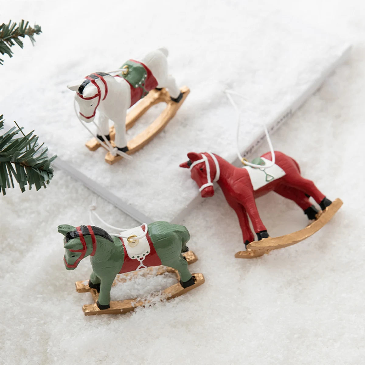 Christmas Painted Resin Rocking Horse Pendant - DIY Hanging Decoration for Christmas Tree πβ¨