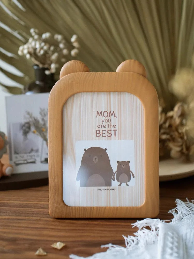 Scandinavian 7-Inch Photo Frame β Perfect for sweet memories and table decor π£