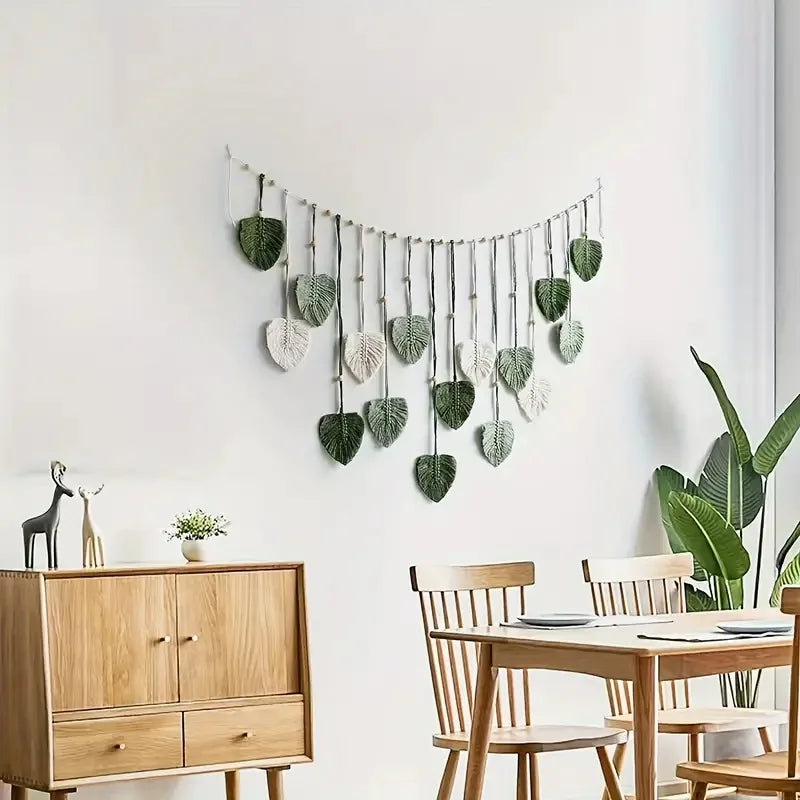 Nordic Handwoven Leaf Tapestry – Bohemian Photo Clip for Bedroom and Children’s Room Wall Decor 🌿
