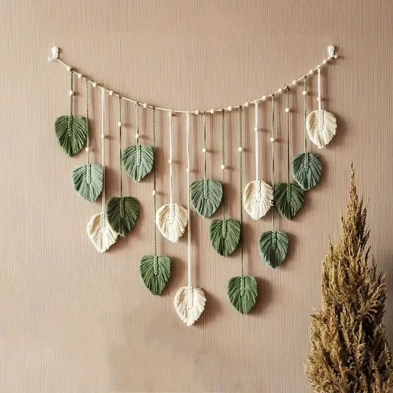 Nordic Handwoven Leaf Tapestry – Bohemian Photo Clip for Bedroom and Children’s Room Wall Decor 🌿