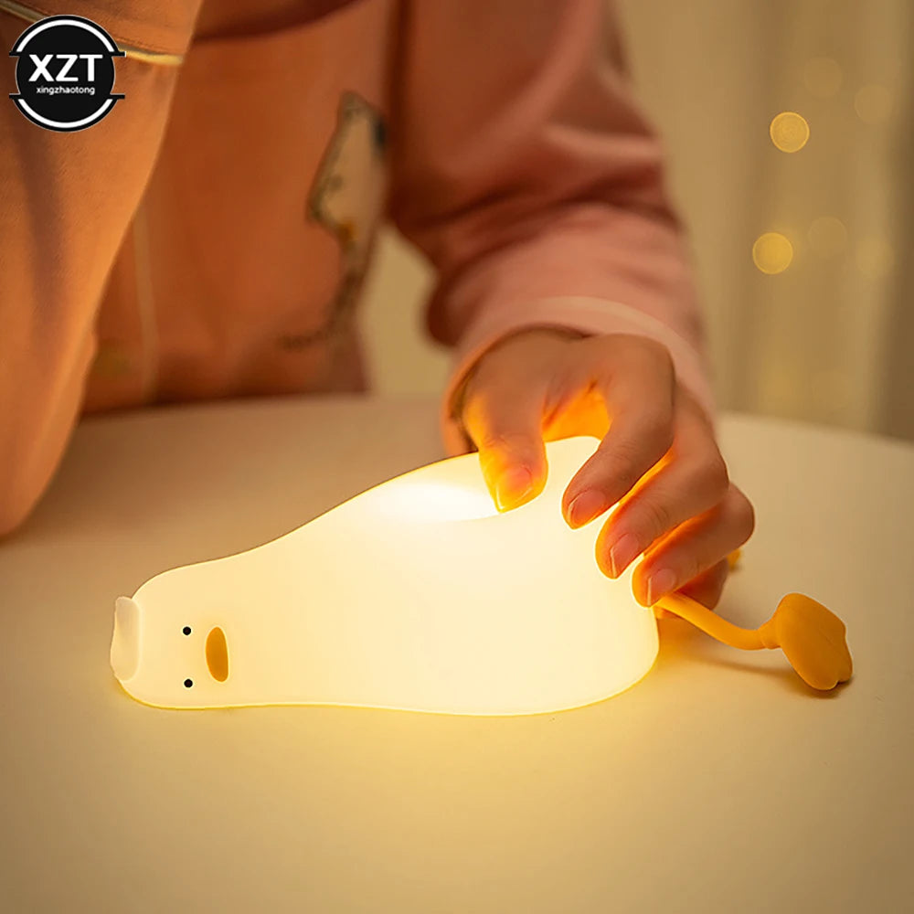 Cute Duck LED Night Light β Rechargeable Silicone Lamp with Patting Switch for Kids' Rooms π¦β¨