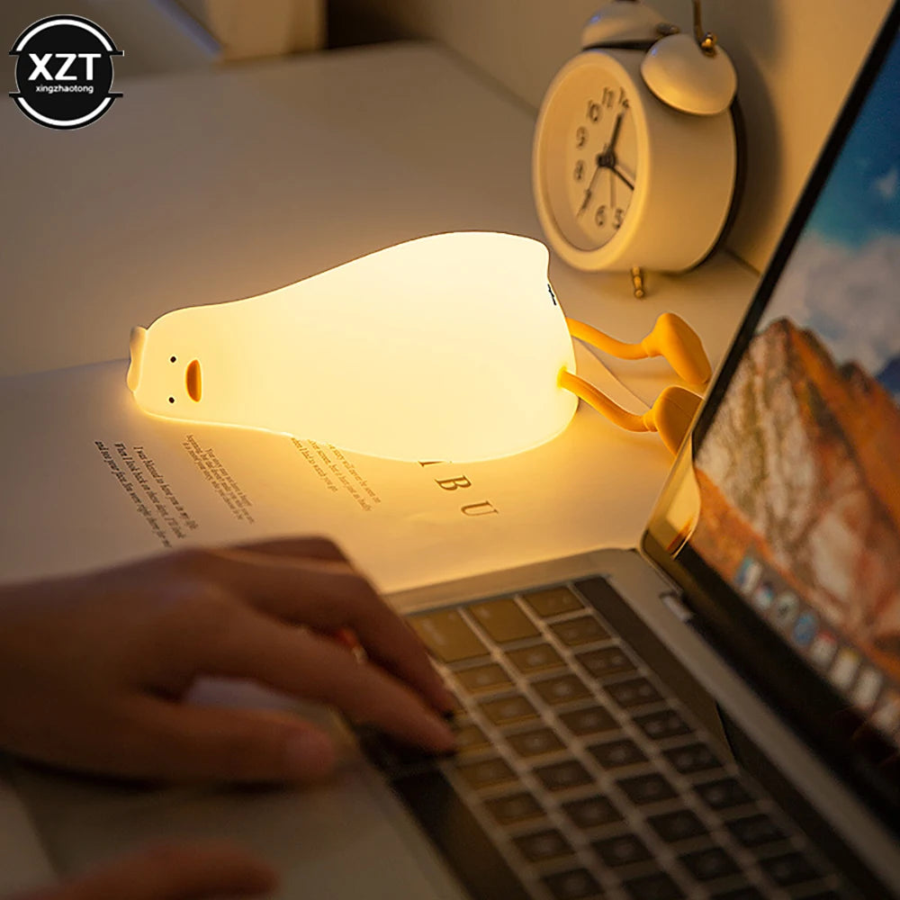 Cute Duck LED Night Light – Rechargeable Silicone Lamp with Patting Switch for Kids' Rooms 🦆✨